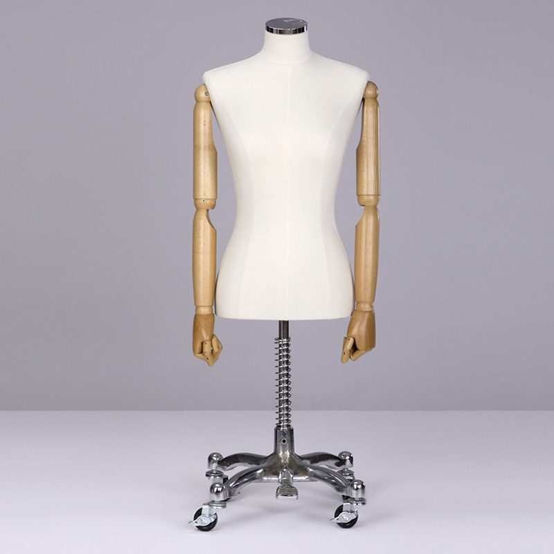 包布半身模特 01